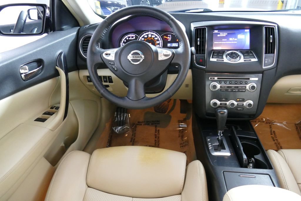 Used 2014 Nissan Maxima 3.5 SV w/ Technology Package FWD image 13