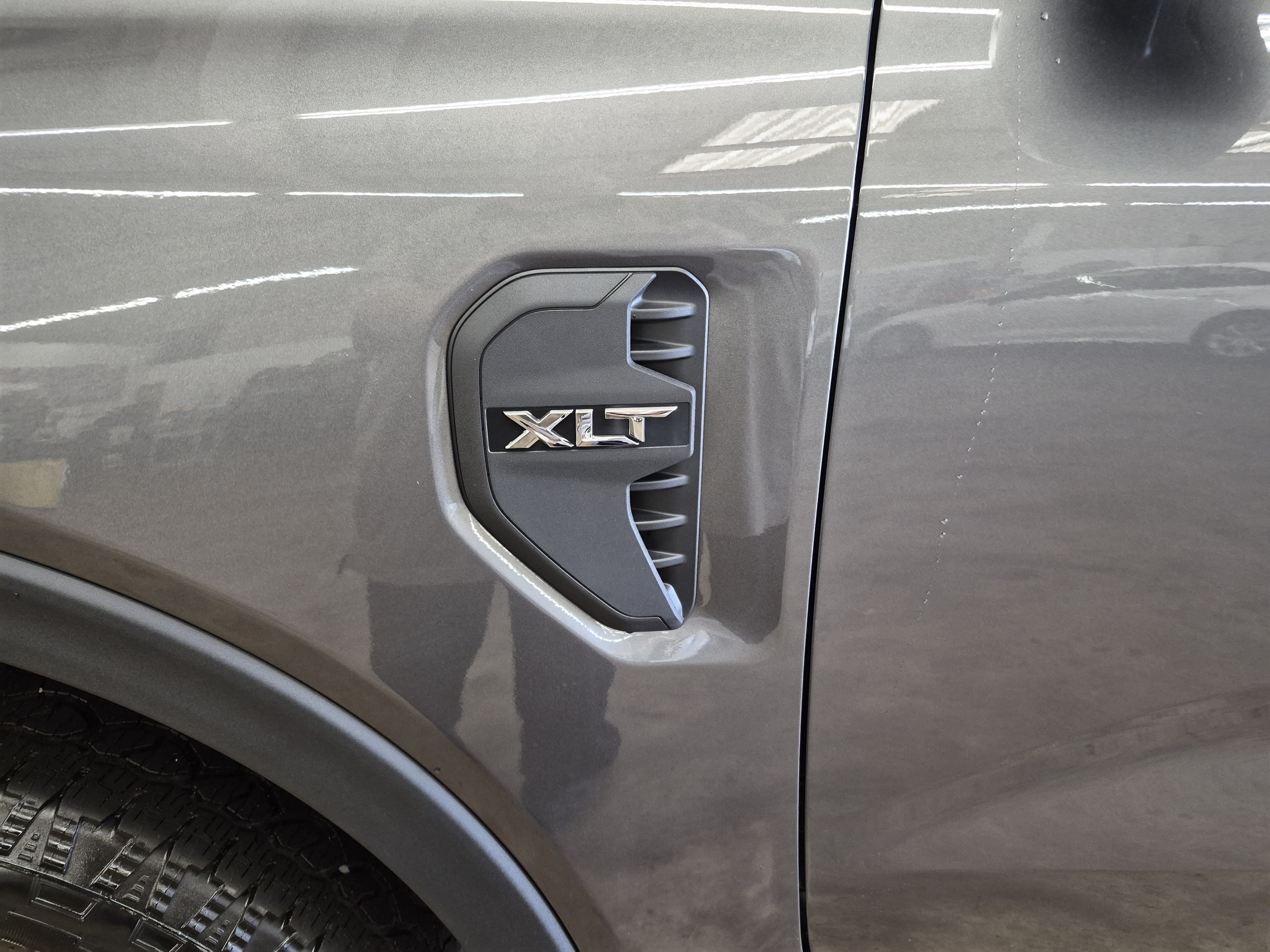 New 2026 Ford Ranger XLT w/ Trailer Tow Package RWD image 9
