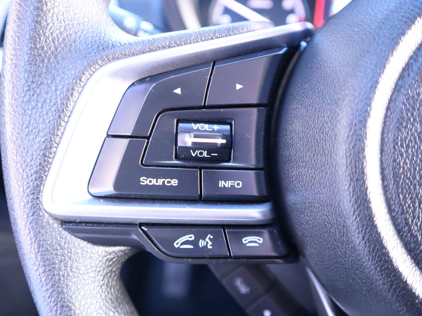 Used 2023 Subaru Forester AWD/4WD image 34