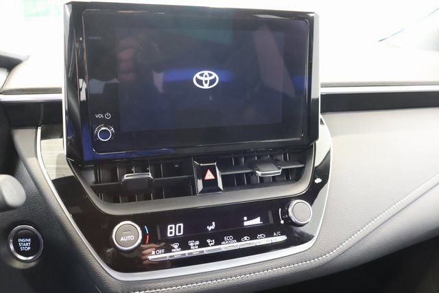 Used 2024 Toyota Corolla SE image 18