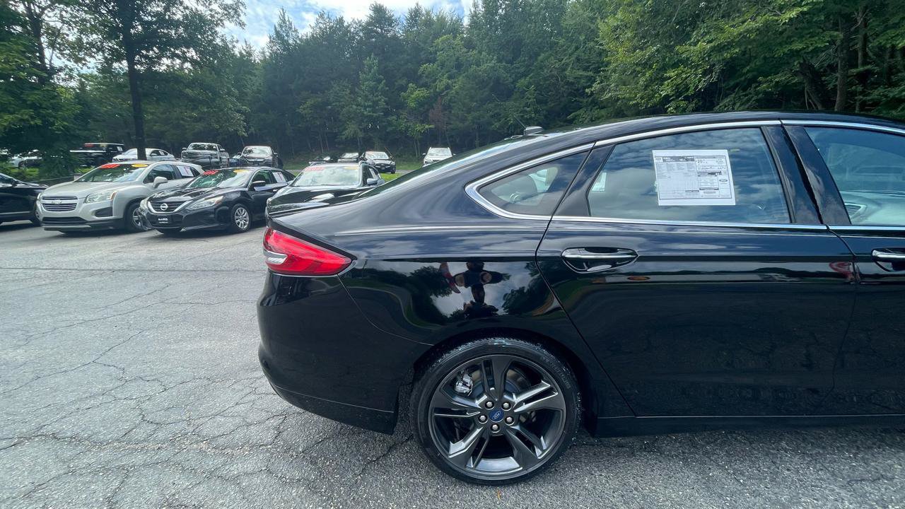 Used 2017 Ford Fusion Sport AWD/4WD image 9