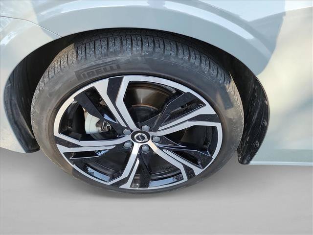 Used 2024 Volvo S60 B5 Plus AWD/4WD image 9