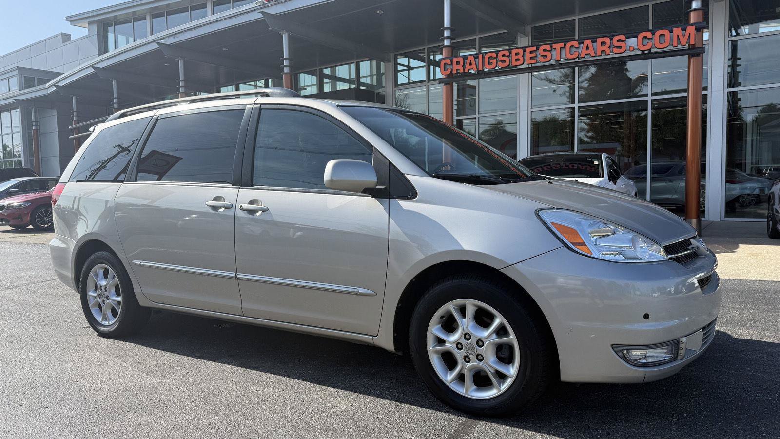 Used 2004 Toyota Sienna XLE Limited FWD image 11