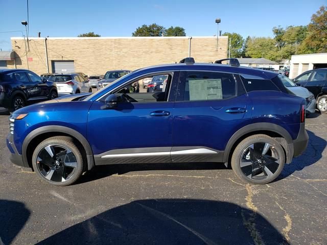 New 2026 Nissan Kicks SR w/ SR Premium Package image 3