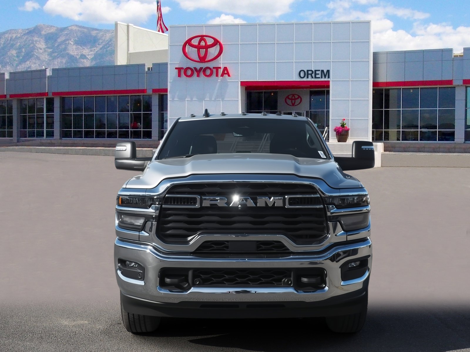 Used 2025 RAM 3500 Big Horn image 2