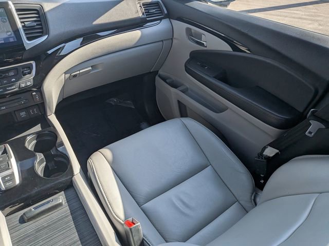 Used 2016 Honda Pilot Touring image 18