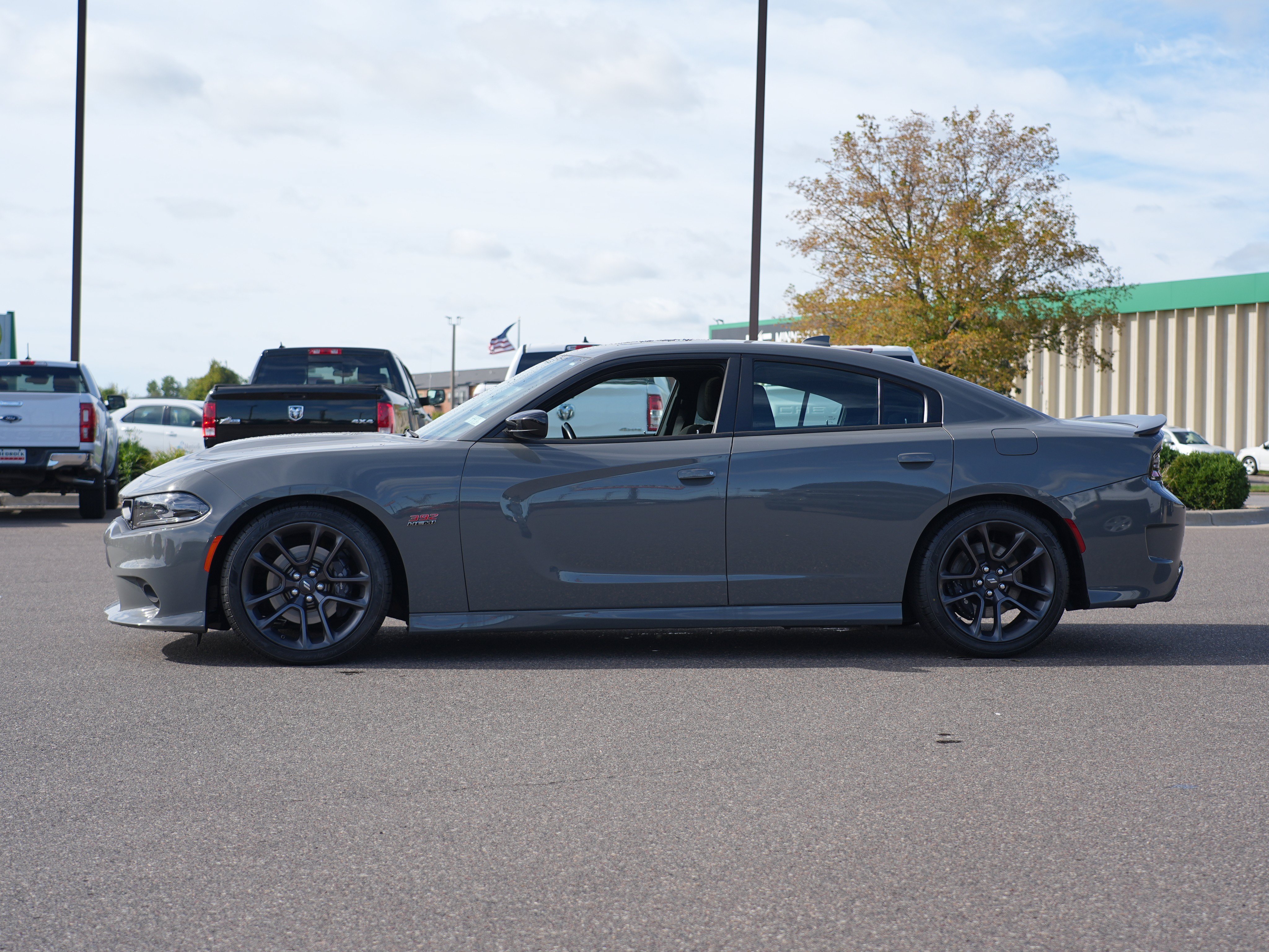 Used 2023 Dodge Charger Scat Pack w/ Technology Group RWD image 6