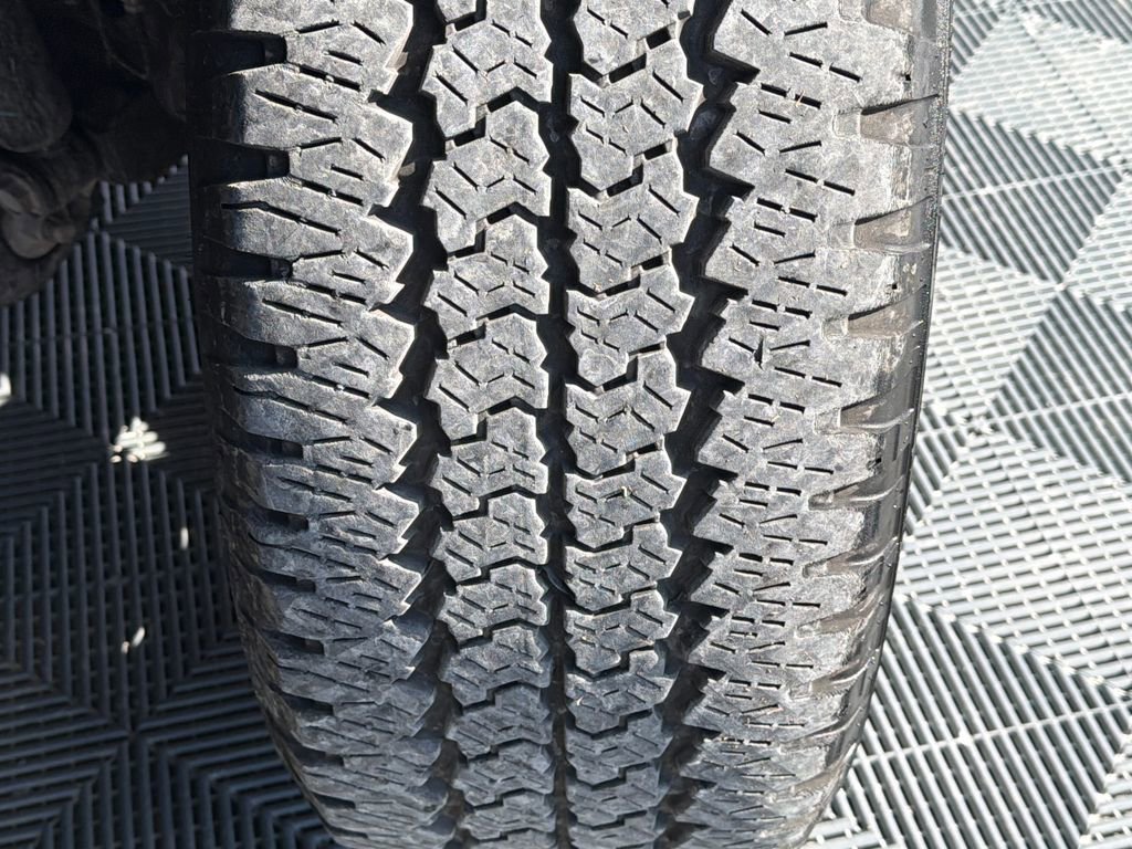 Used 2024 RAM 2500 Big Horn w/ Night Edition image 23