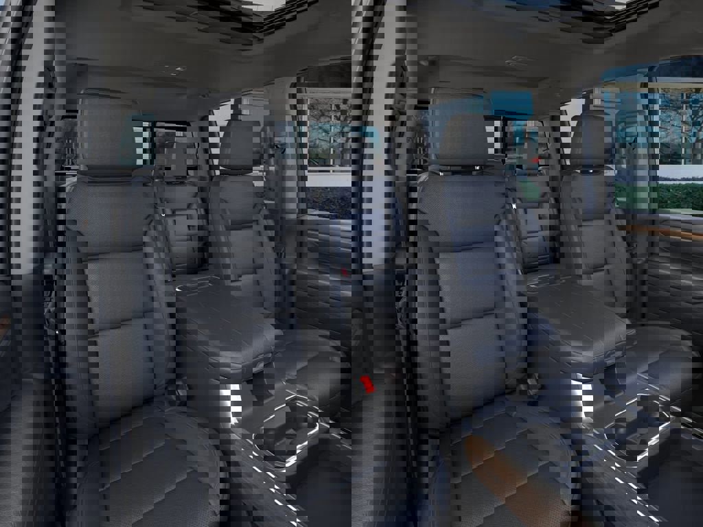 New 2026 GMC Sierra 3500 SLT w/ SLT Premium Package AWD/4WD image 16