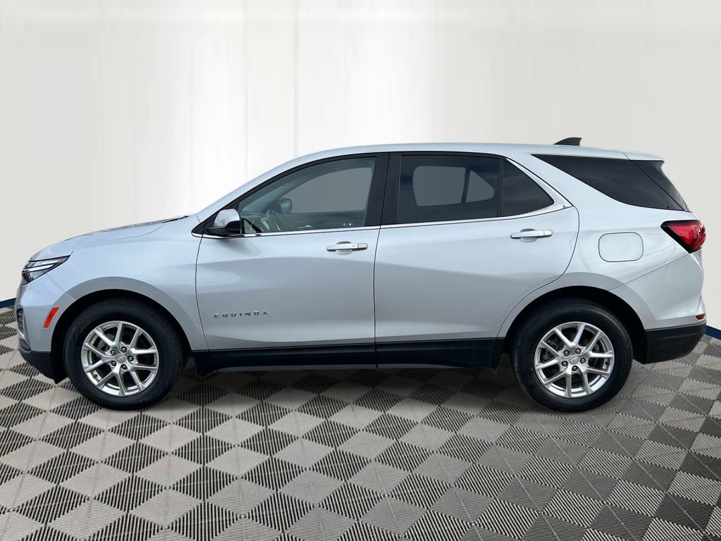 Certified 2022 Chevrolet Equinox LT w/ Driver Convenience Package FWD image 2