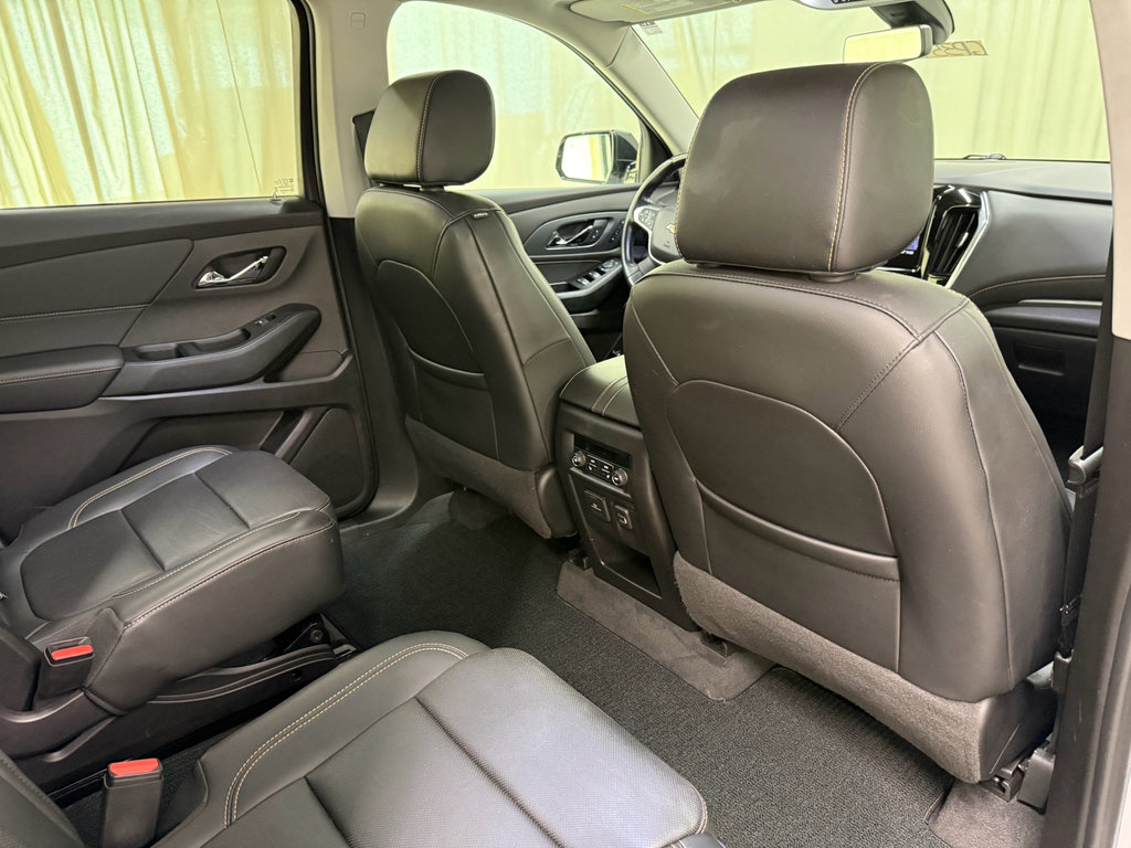 Used 2020 Chevrolet Traverse Premier w/ Redline Edition AWD/4WD image 25