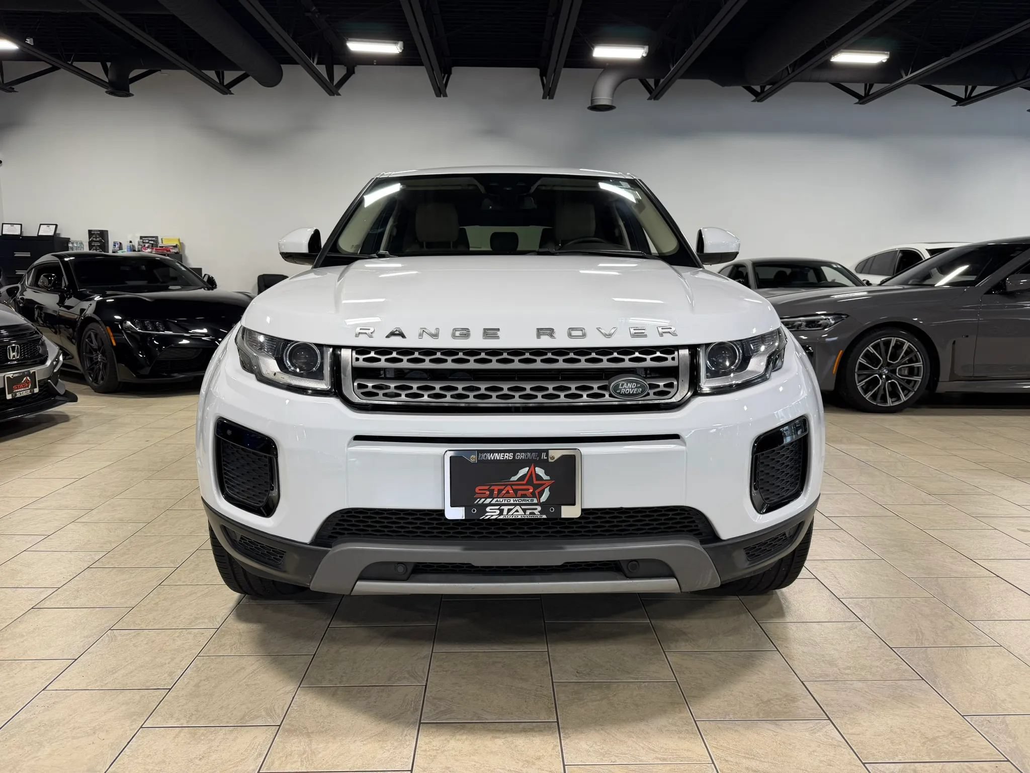 Used 2018 Land Rover Range Rover Evoque SE AWD/4WD image 10