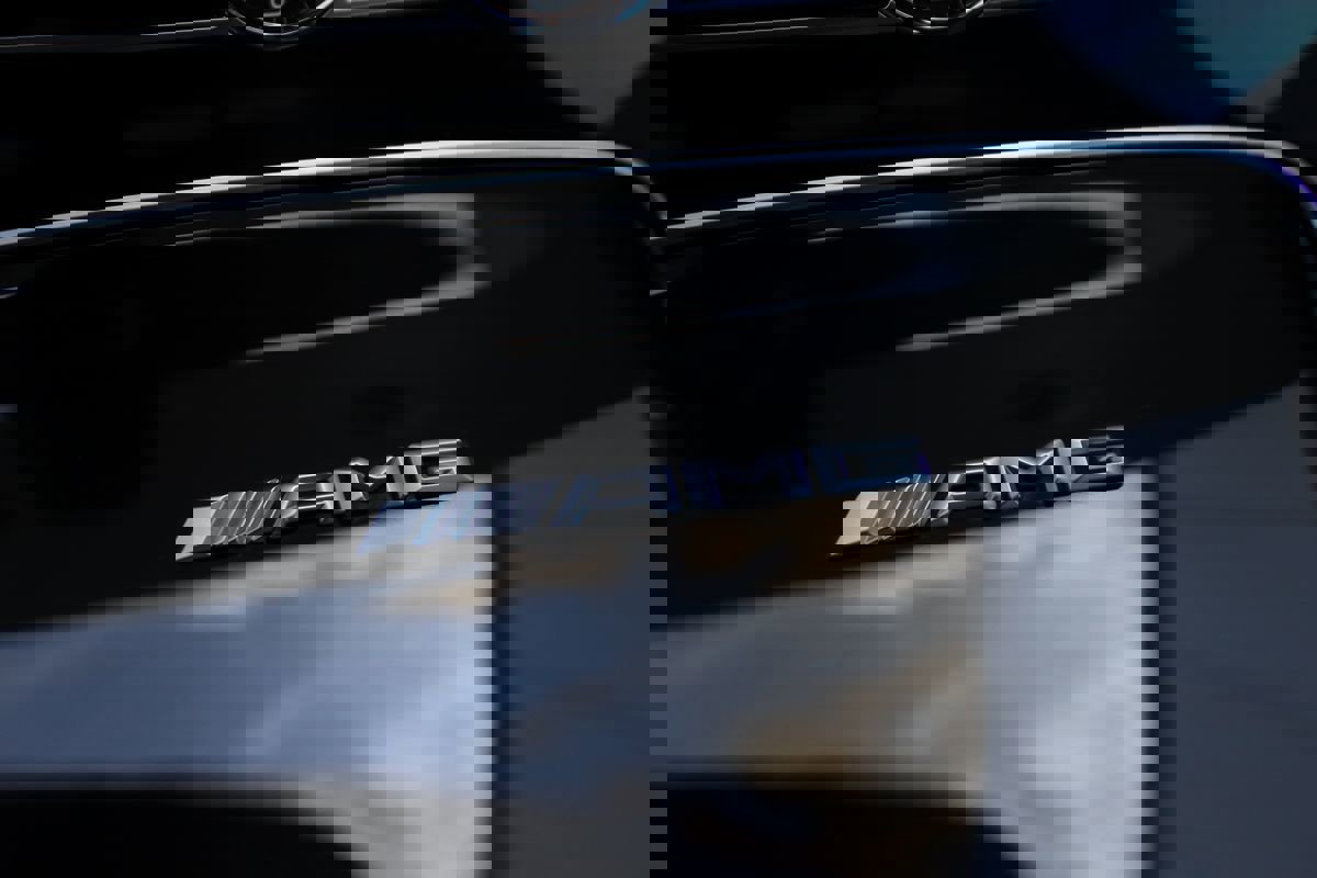 Used 2018 Mercedes-Benz E 63 AMG S image 37