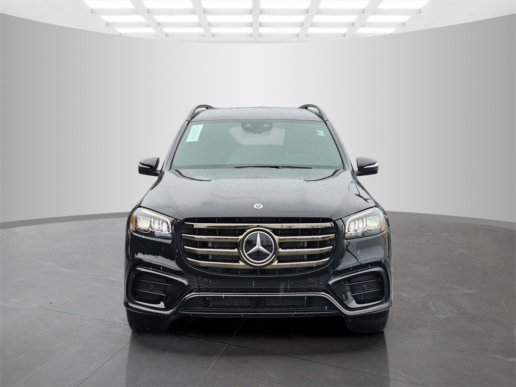 New 2026 Mercedes-Benz GLS 580 4MATIC image 2