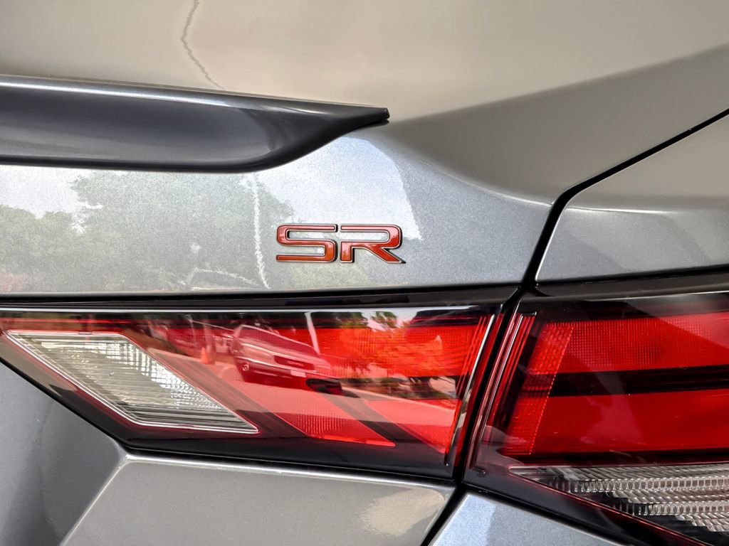 Used 2024 Nissan Sentra SR w/ SR Premium Package image 24