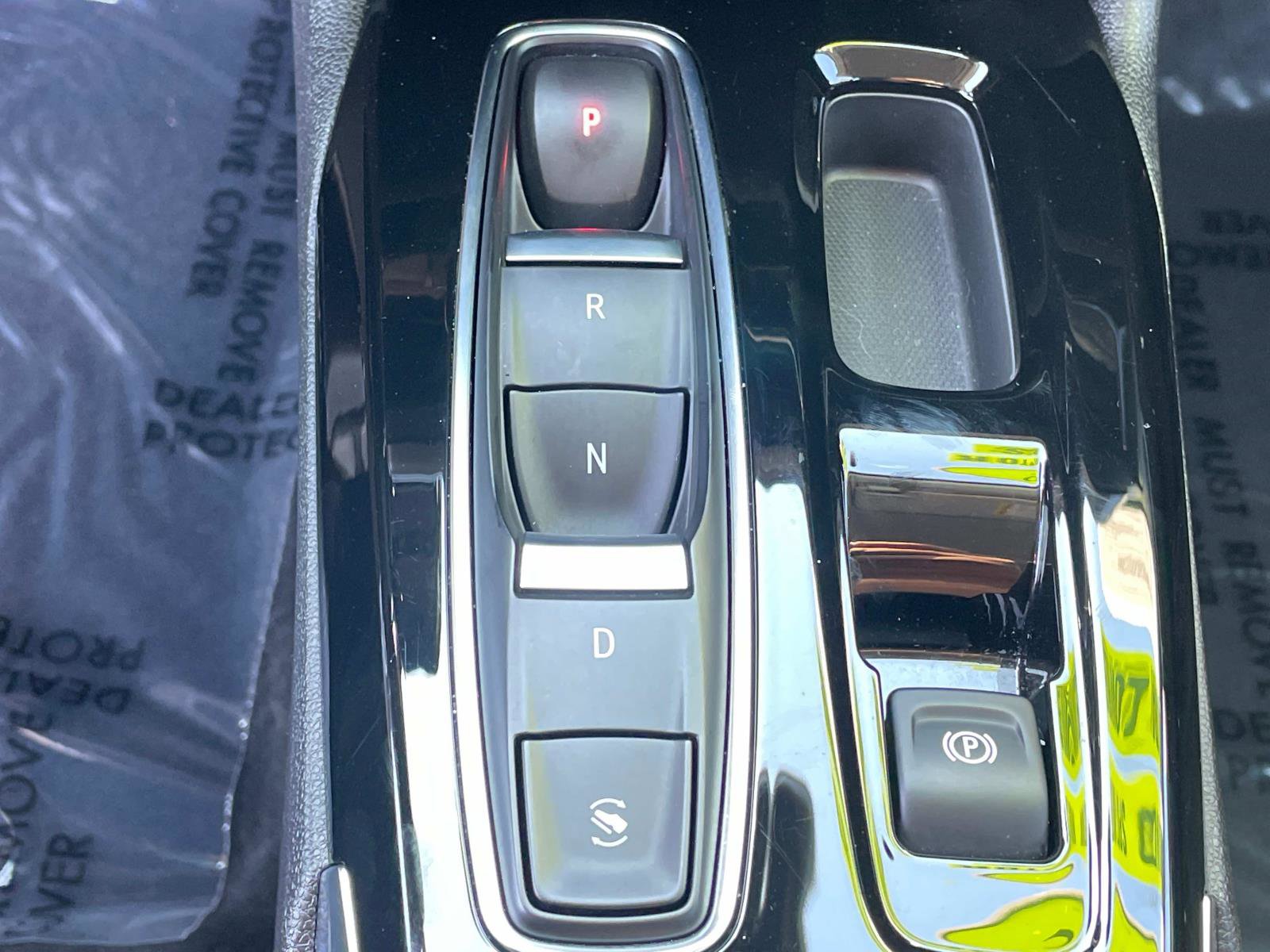 Used 2022 Chevrolet Bolt EUV LT w/ Comfort Package image 15