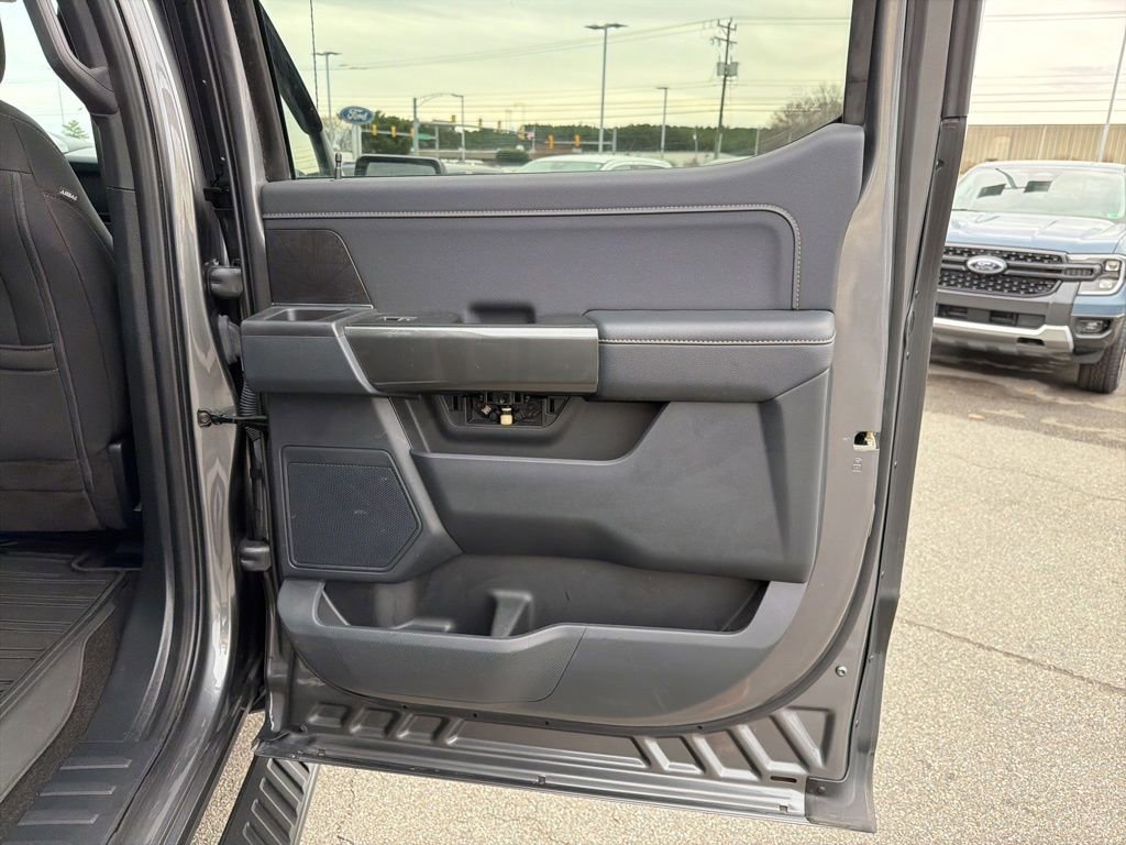 Certified 2022 Ford F150 XLT w/ Equipment Group 302A High image 19