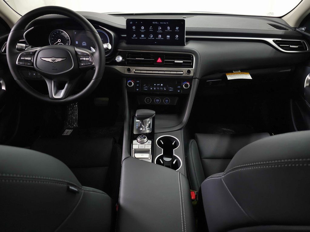Used 2026 Genesis G70 2.5T image 9