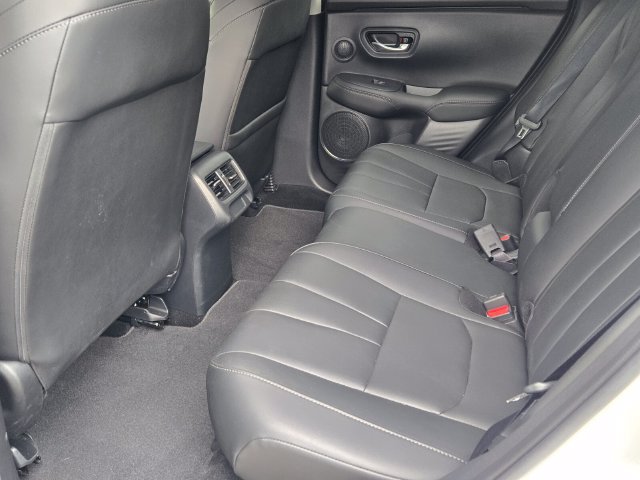 Certified 2025 Acura ADX FWD image 11
