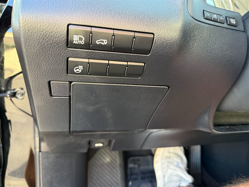 Used 2020 Lexus RX 350L FWD w/ Premium Package image 24