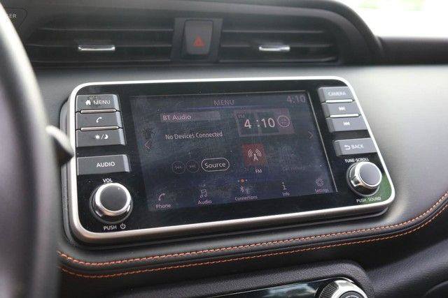 Used 2018 Nissan Kicks SR FWD image 11