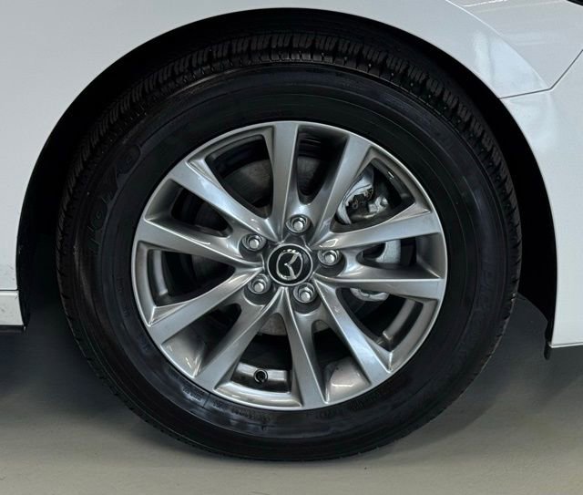 Used 2025 MAZDA MAZDA3 s image 23