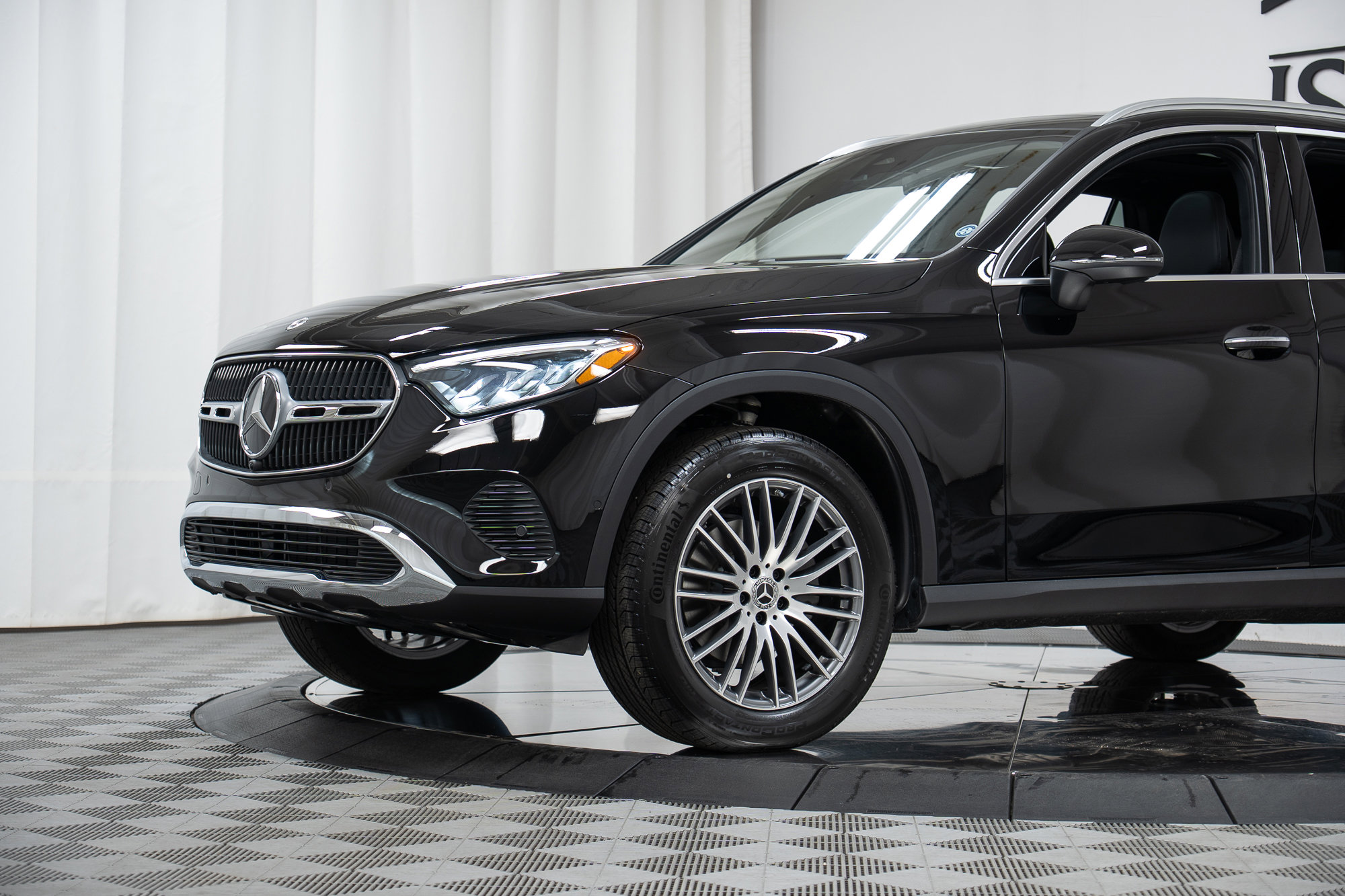 New 2026 Mercedes-Benz GLC 300 4MATIC image 25