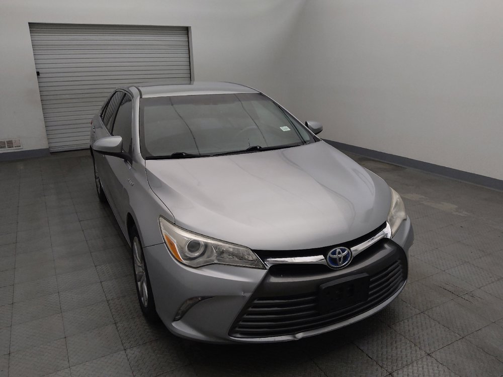 Used 2017 Toyota Camry XLE FWD image 14