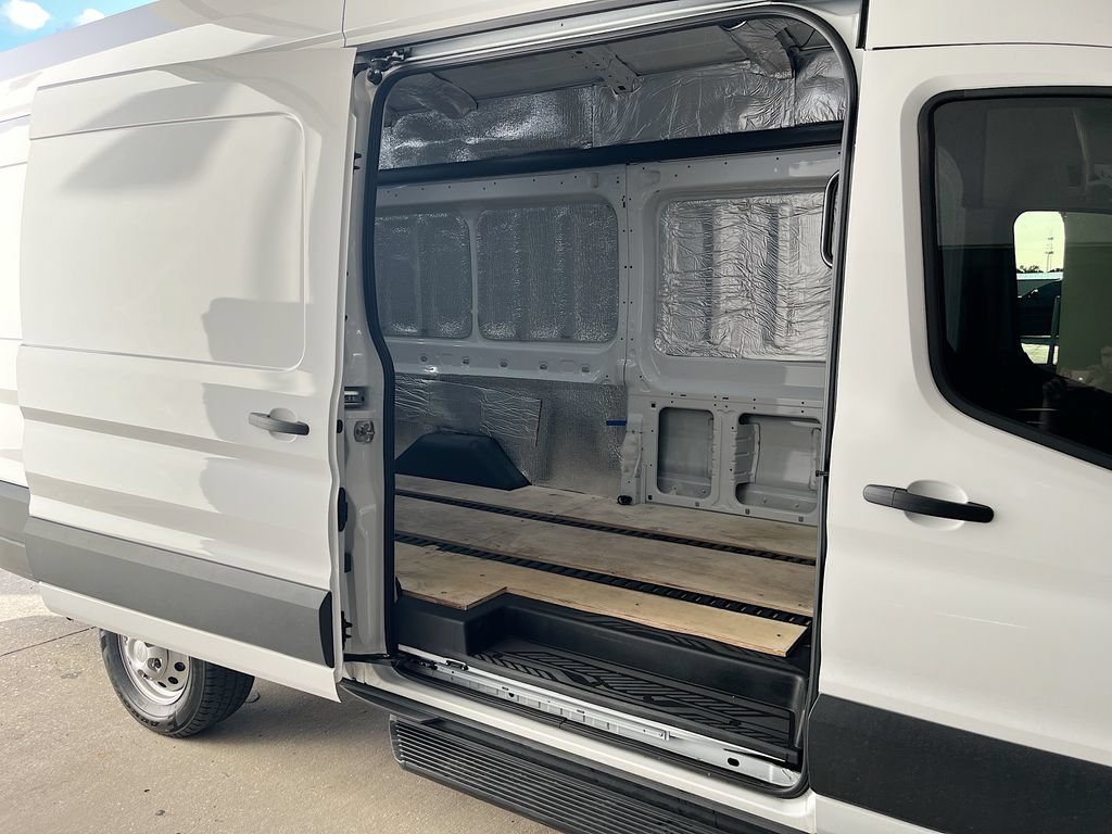 Used 2025 Ford Transit 350 148 High Roof Extended AWD w/ Exterior Upgrade Package image 24
