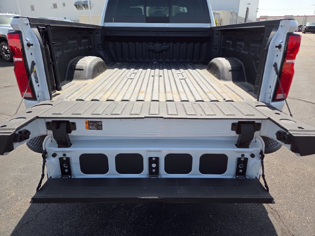Used 2025 Chevrolet Silverado 2500 High Country w/ High Country Premium Package AWD/4WD image 21