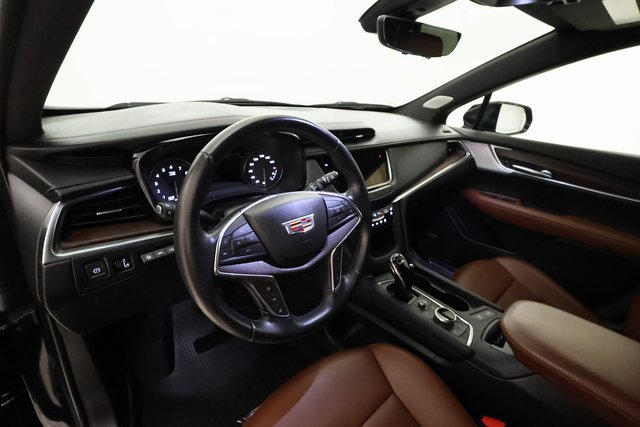 Used 2021 Cadillac XT5 Premium Luxury image 10