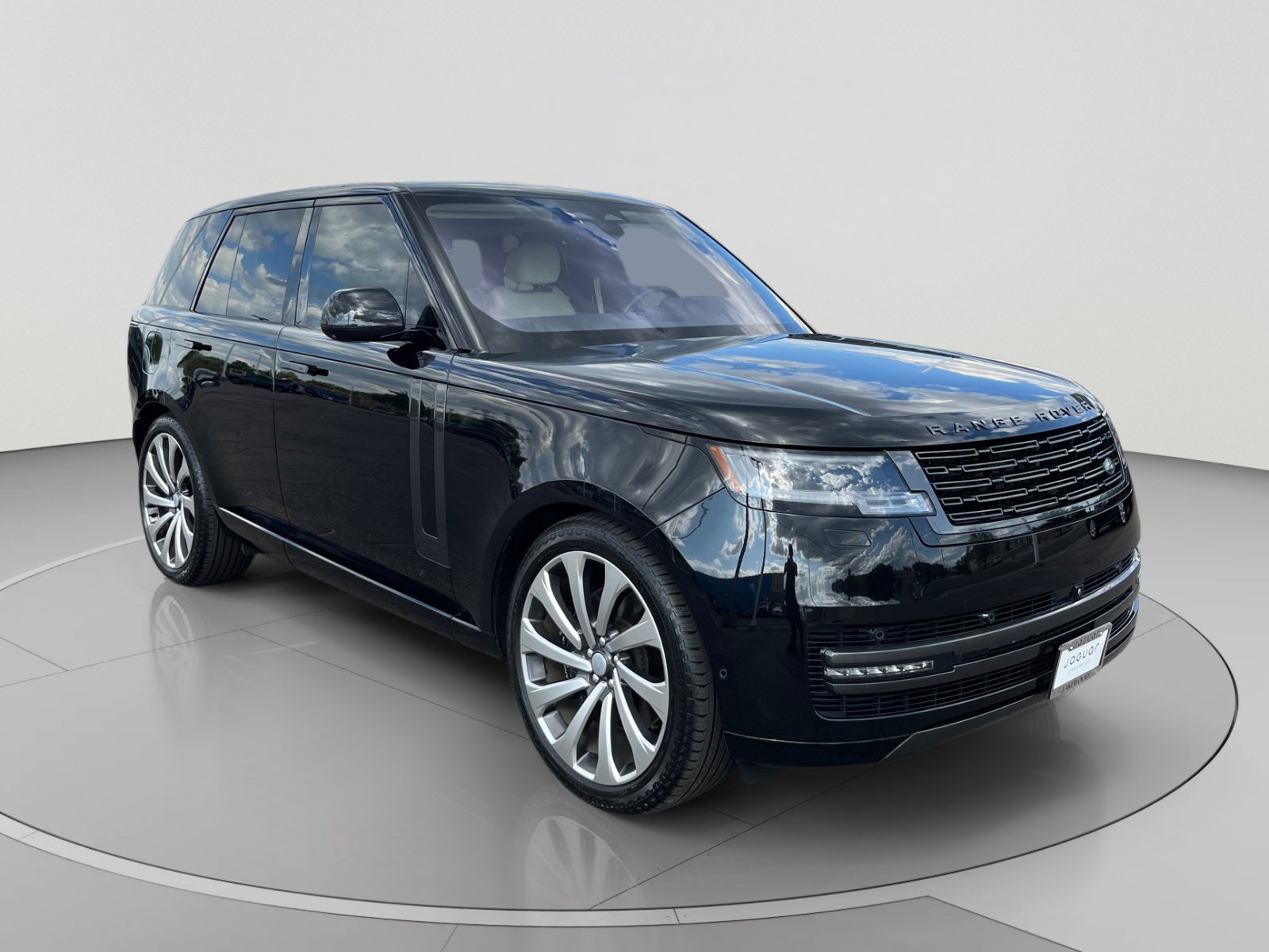 Used 2023 Land Rover Range Rover SE AWD/4WD image 7
