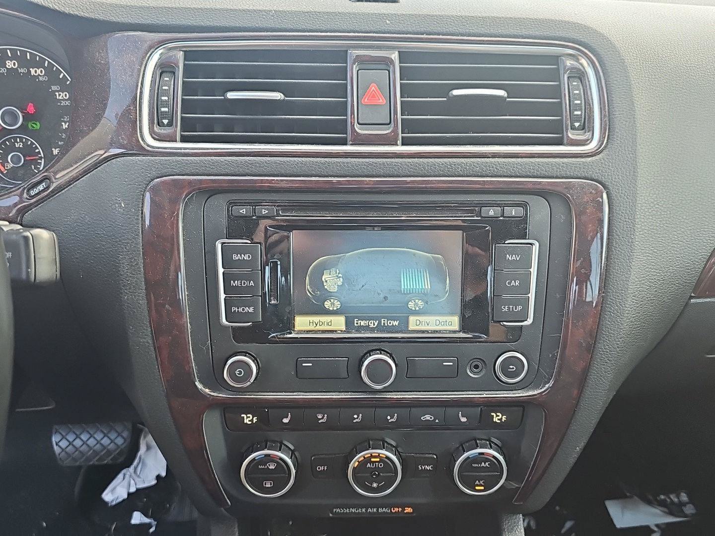 Used 2013 Volkswagen Jetta SEL FWD image 10