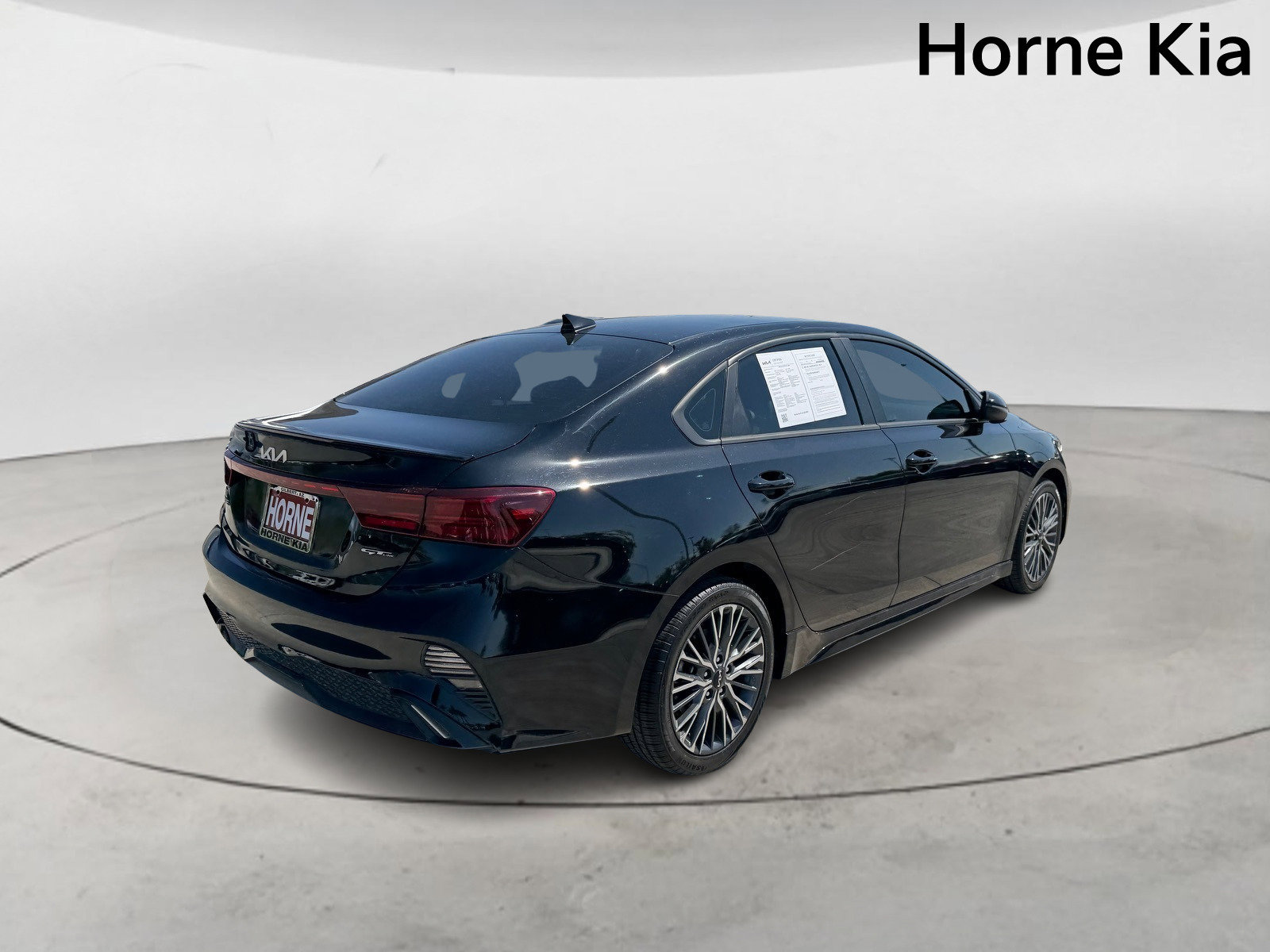 Certified 2024 Kia Forte GT-Line image 4