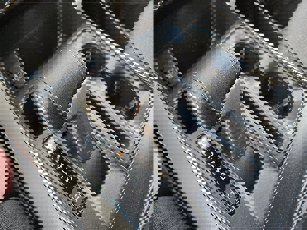 Used 2024 Ford F150 Lightning XLT image 20