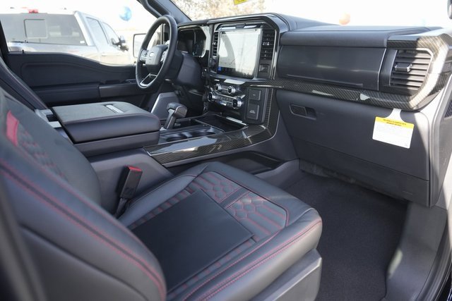 New 2025 Ford F150 Lariat w/ Equipment Group 502A High image 18