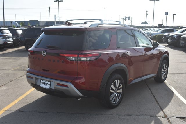 Used 2023 Nissan Pathfinder SL w/ Lighting Package (N92) AWD/4WD image 5