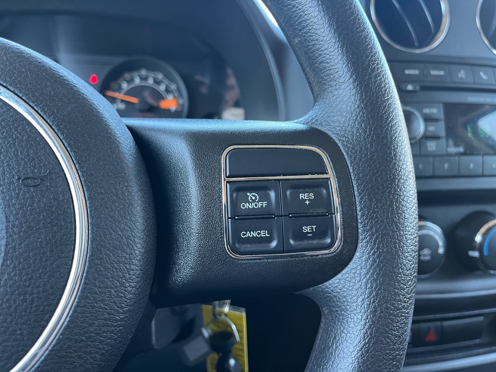 Used 2016 Jeep Patriot Sport image 18