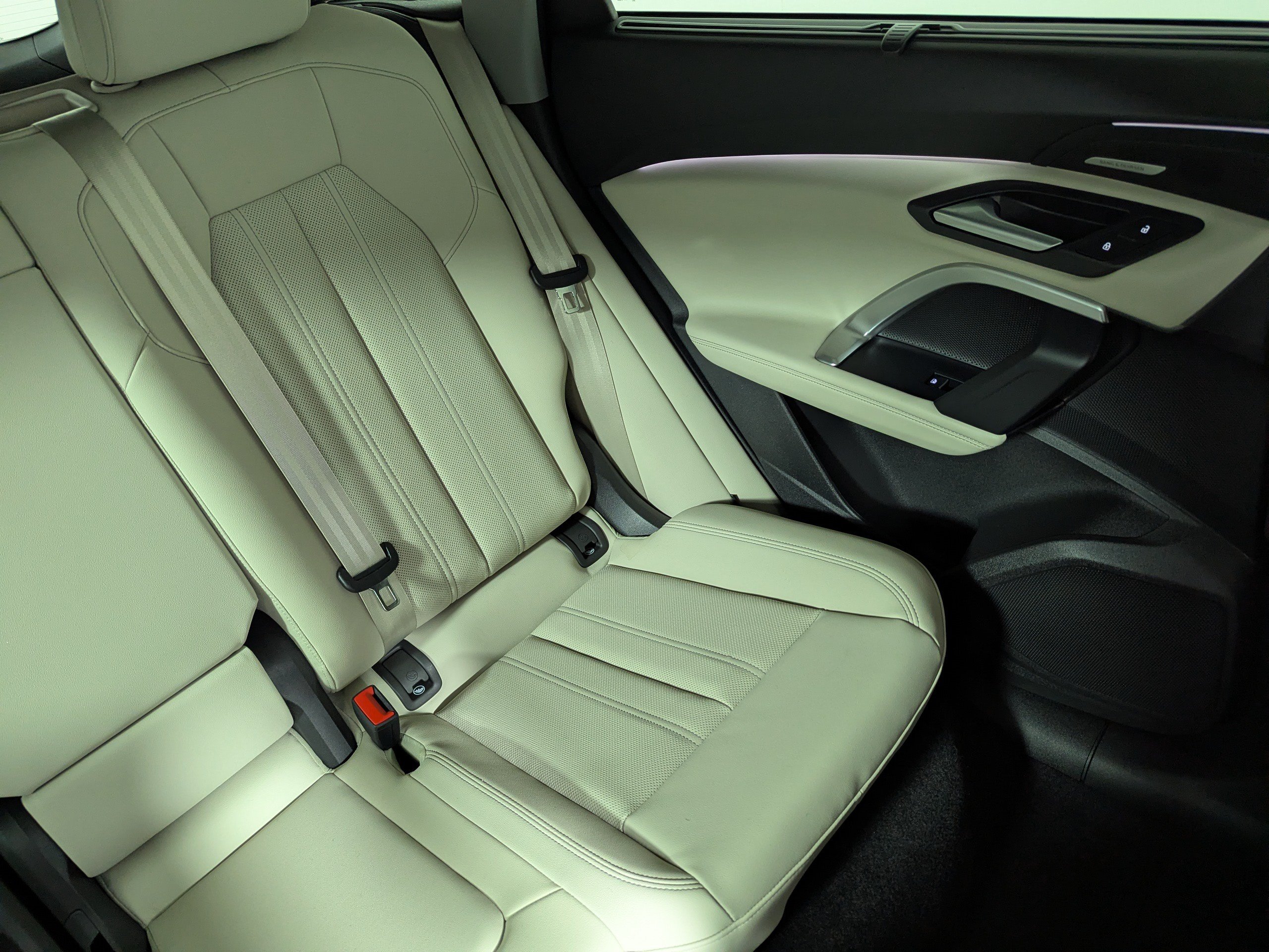 Certified 2026 Audi Q5 Premium Plus AWD/4WD image 9