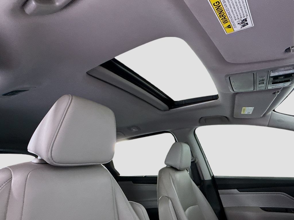 Used 2024 Honda Odyssey EX-L image 17