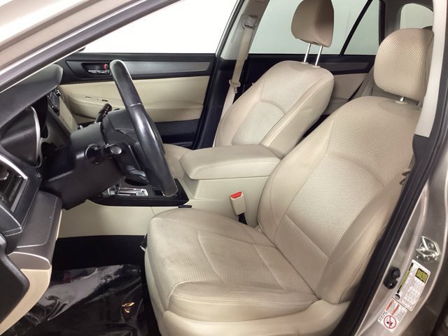 Used 2018 Subaru Outback 2.5i Premium AWD/4WD image 10