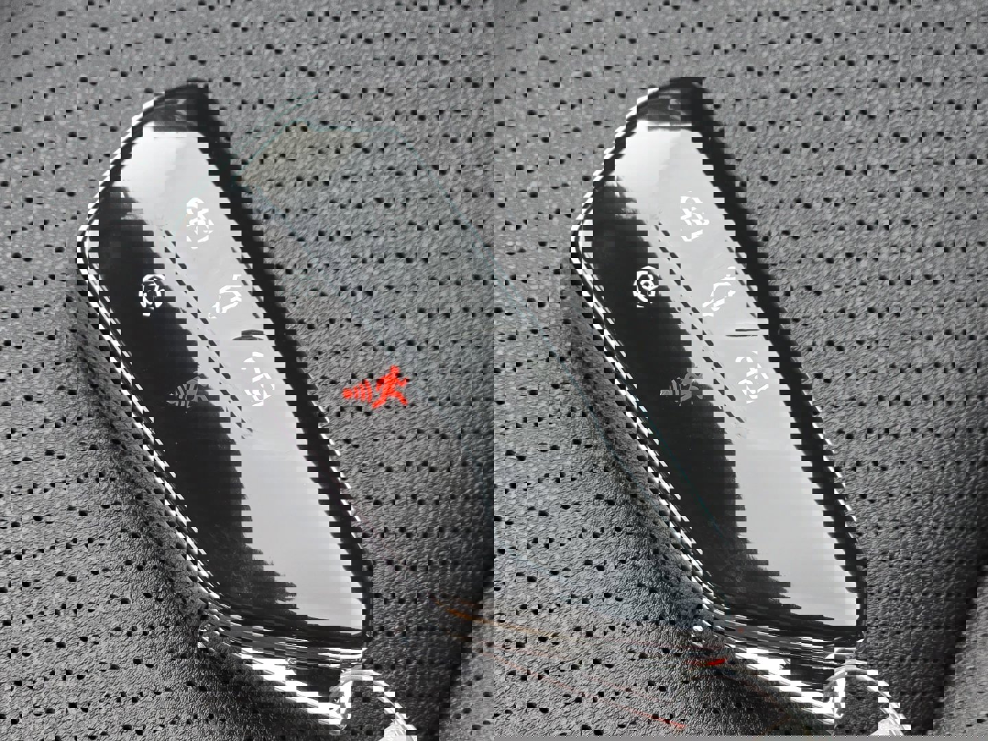 New 2026 Volkswagen Atlas Cross Sport SE image 17