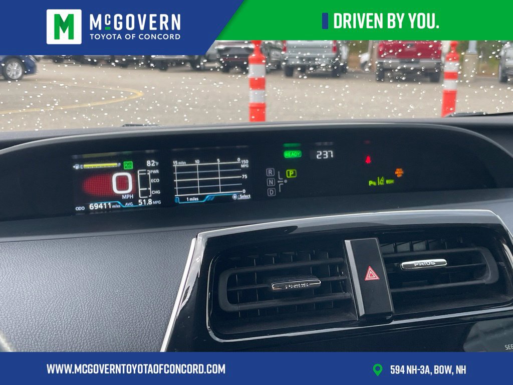 Used 2021 Toyota Prius LE w/ Carpet Mat Package (TMS) AWD/4WD image 28