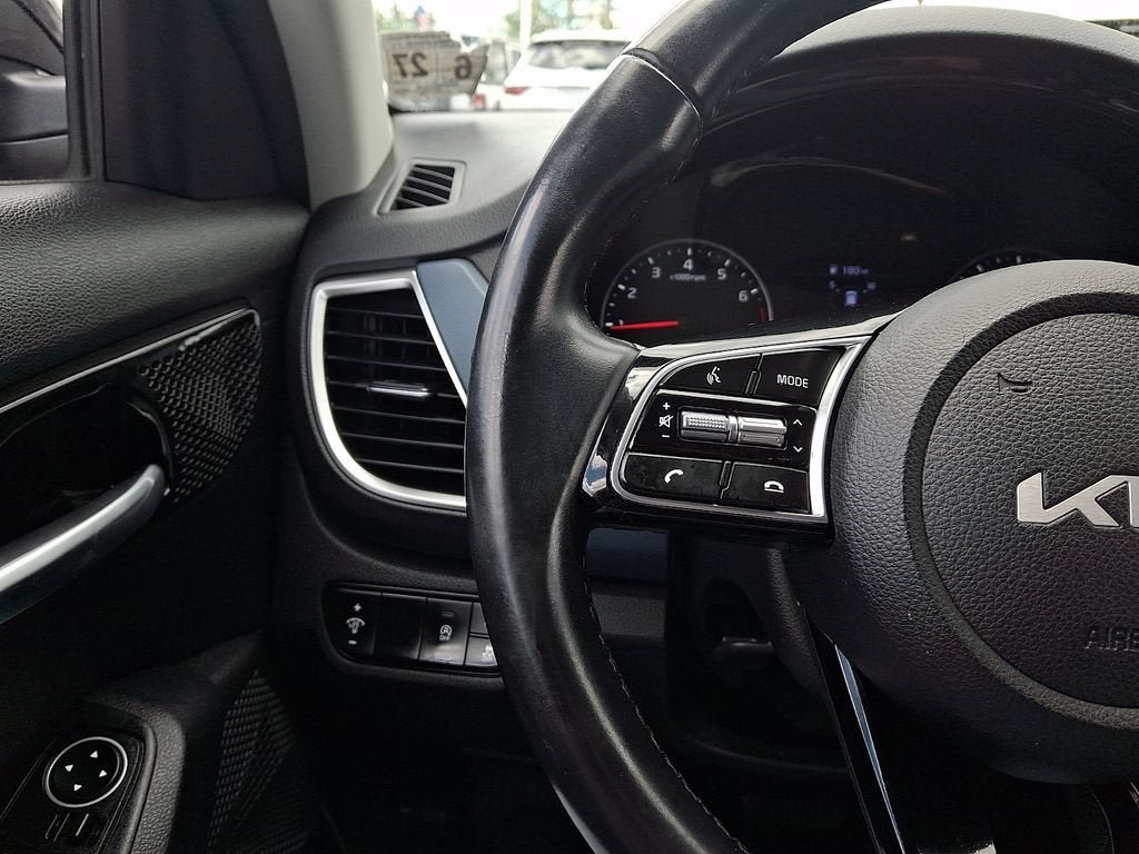 Used 2023 Kia Seltos Nightfall Edition AWD/4WD image 22