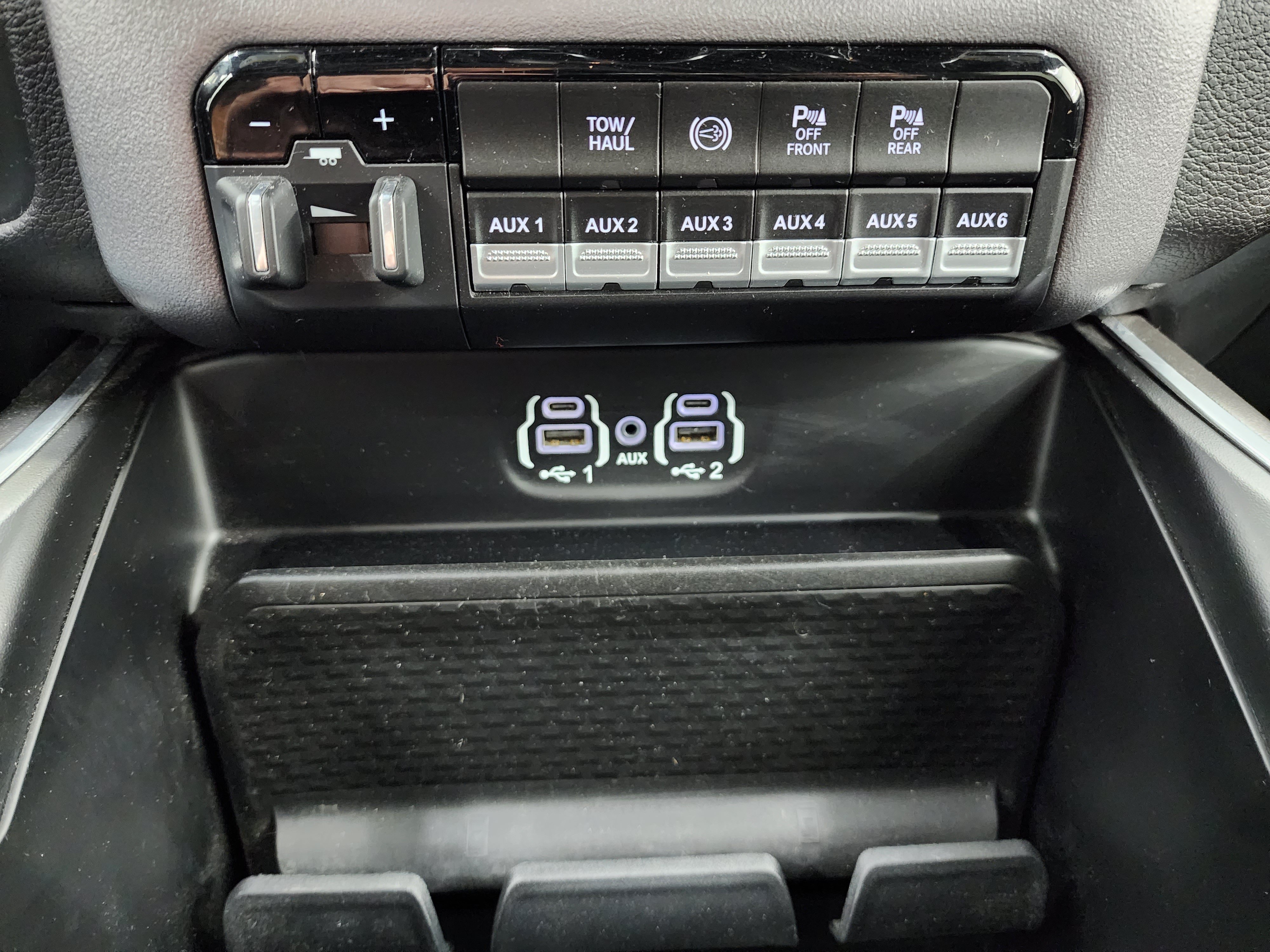 Used 2023 RAM 2500 Big Horn w/ Level 1 Equipment Group AWD/4WD image 53
