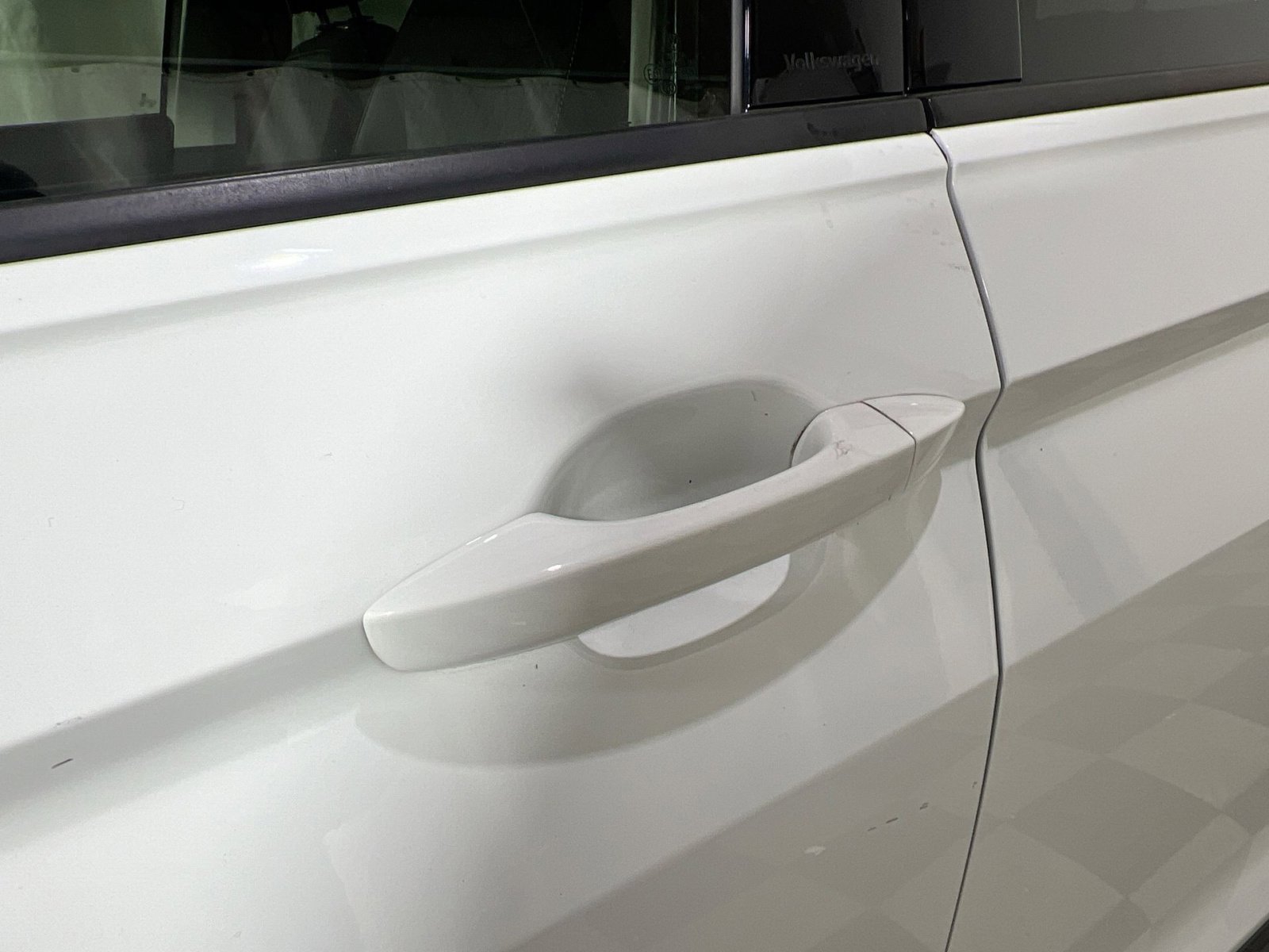 Used 2021 Volkswagen Tiguan S image 15