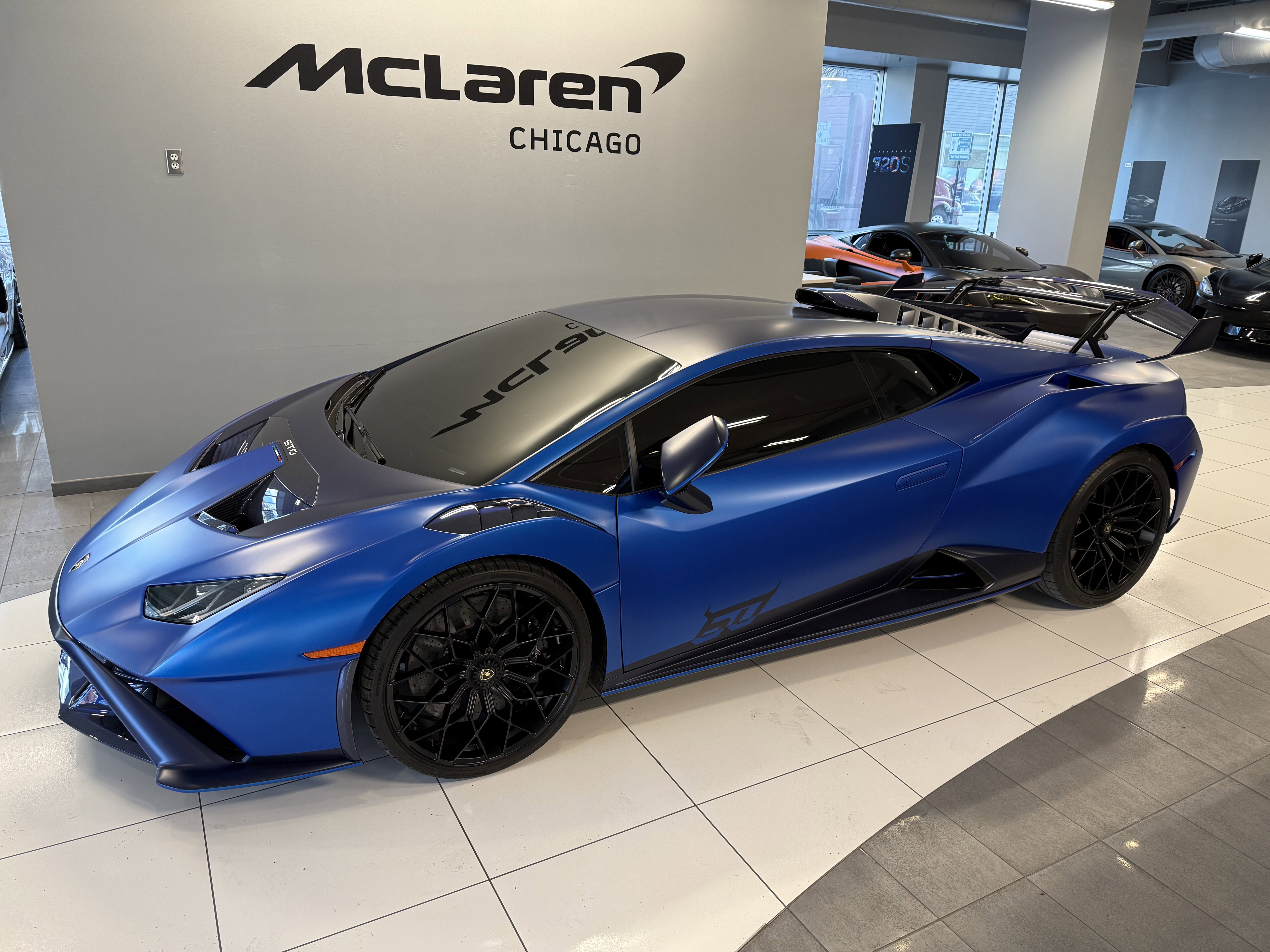 Used 2023 Lamborghini Huracan STO image 1