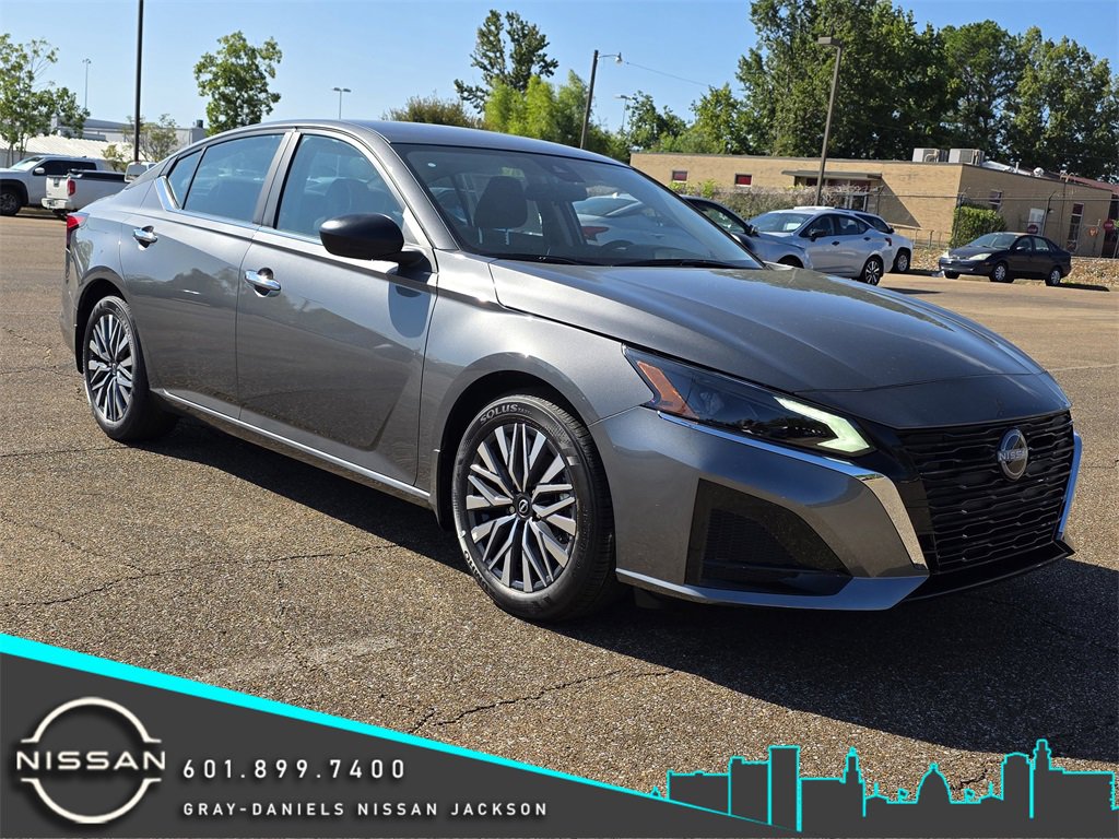 New 2025 Nissan Altima 2.5 SV