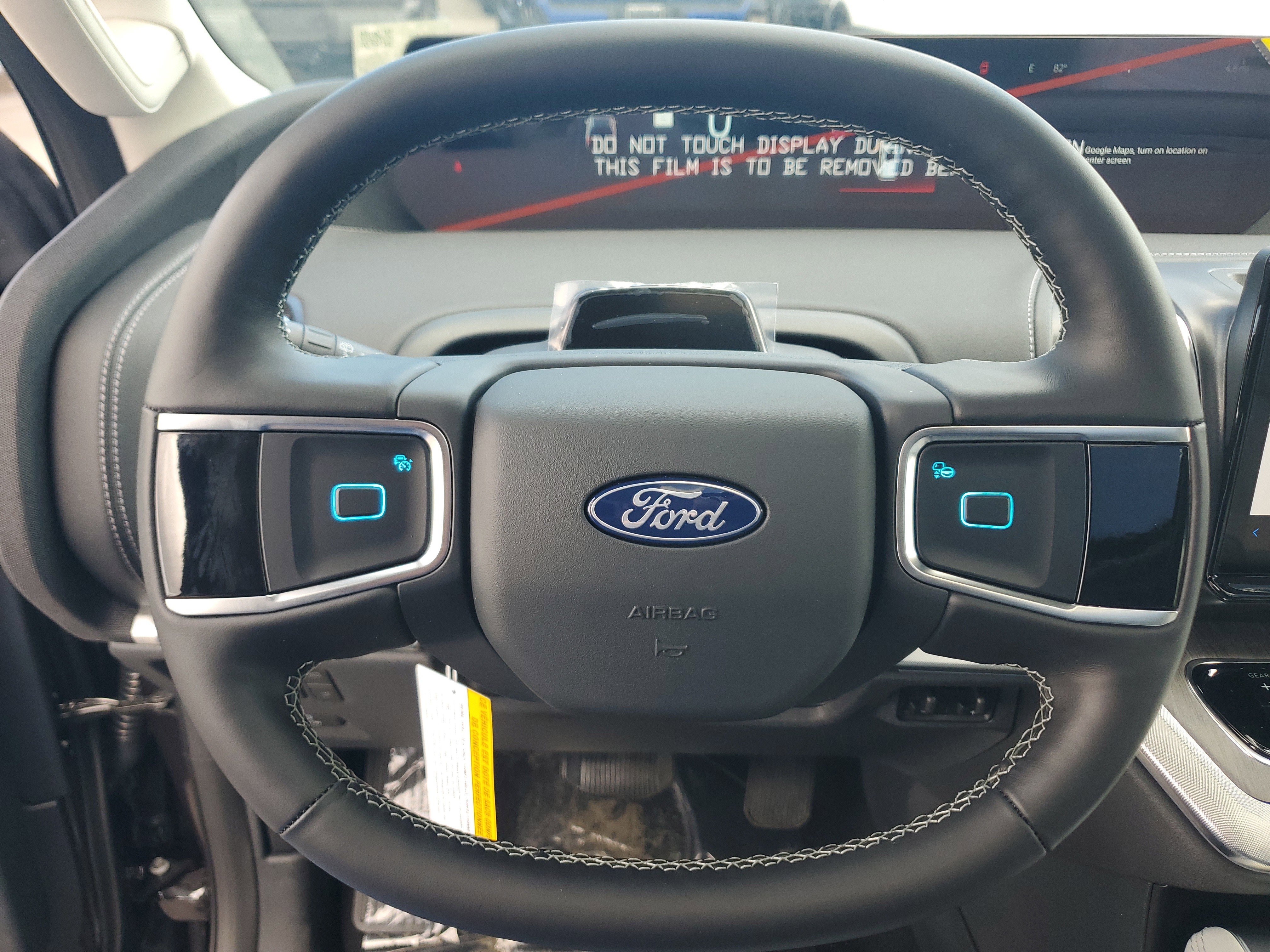 New 2026 Ford Expedition Platinum w/ Platinum Ultimate Package AWD/4WD image 14