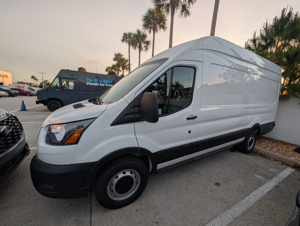 New 2026 Ford Transit 350 148 High Roof Extended w/ Load Area Protection Package RWD image 4